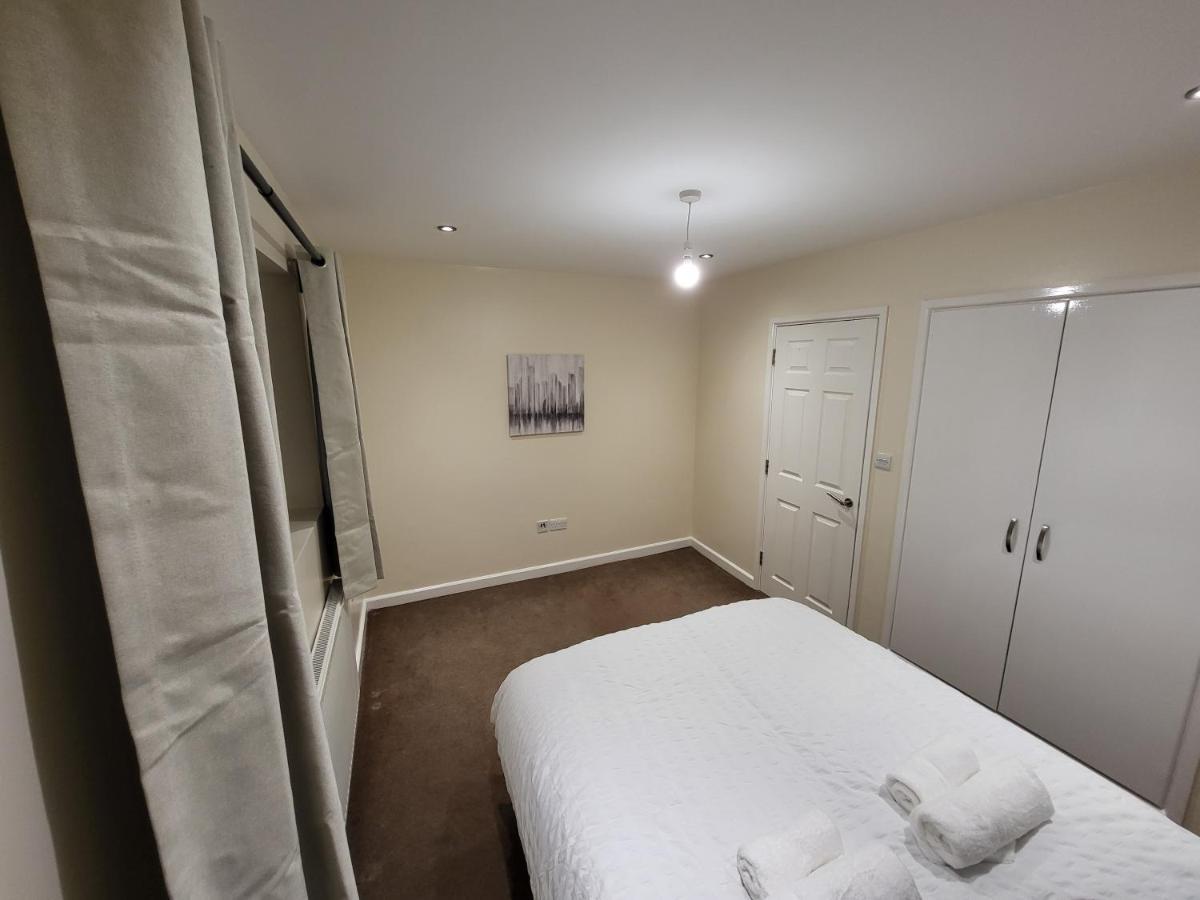 Great Apartment Next To Tooting Bec Tube Station! Londres Exterior foto